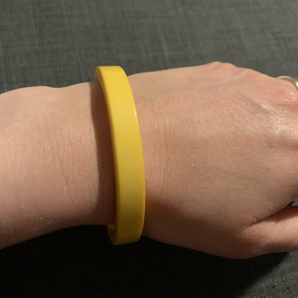 Vintage Bakelite Yellow Bangle Bracelet Tested